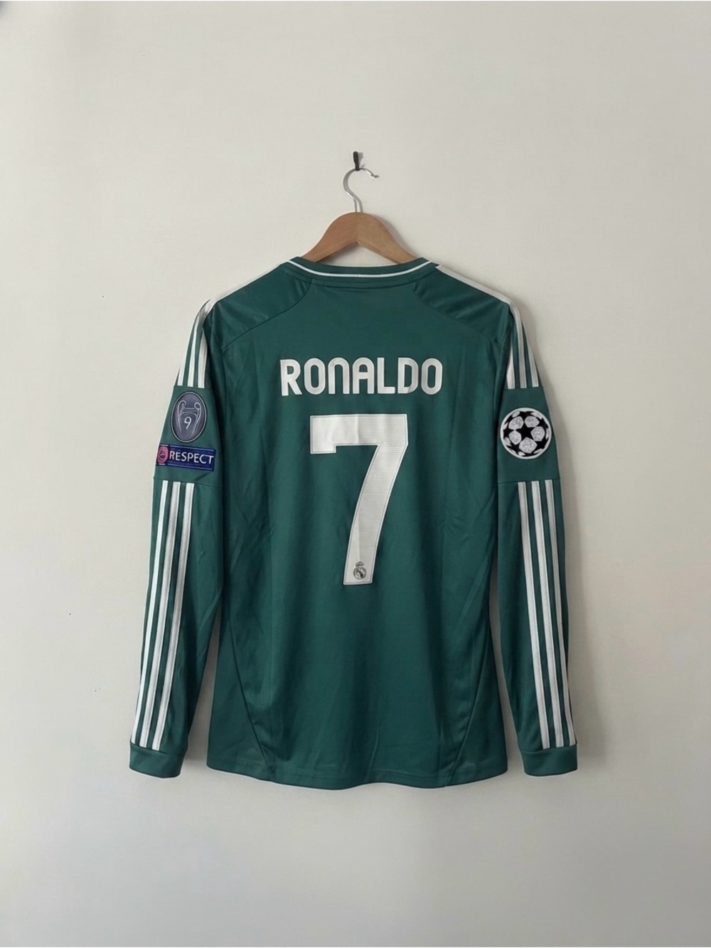 Ronaldo #7 Real Madrid Home Jersey 12/13 Long Sleeve Size Medium